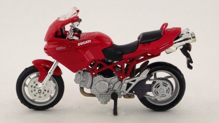 Ducati Multistrada 1000 DS, scale 1:18 in Red by Maisto, diecast scale model bike