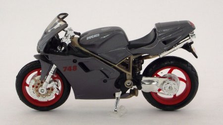 Ducati 748, scale 1:18 in Grey by Maisto, diecast scale model bike