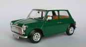 Mini Cooper 1969, scale 1:16 in Green by Bburago, diecast scale model car
