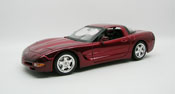 Chevrolet Corvette, scale 1:18 in Dark Red by Bburago