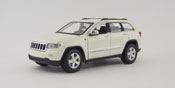 Jeep Grand Cherokee Laredo, scale 1:24 in White by Maisto, diecast scale model car