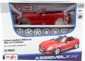 Mercedes Benz SLK-Class, Assembly Kit, scale 1:24 in Red by Maisto, diecast scale model car assembly kit