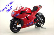Ducati Desmosedici, Casey Stoner No.27, scale 1:18 in Red by Maisto, licensed miniature diecast scale model bike
