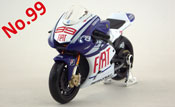 Yamaha YZR-M1, No.99, Fiat Yamaha Team 2010, scale 1:18 in Blue-White by Maisto, miniature diecast scale model bike