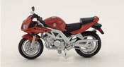 Suzuki SV 650S, scale 1:18 in Orange by Maisto, diecast scale model bike