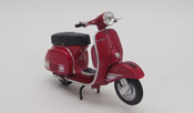 Vespa 200 Rally 1972, scale 1:18 in Red by Maisto, miniature scale model Scooter, available online in India.